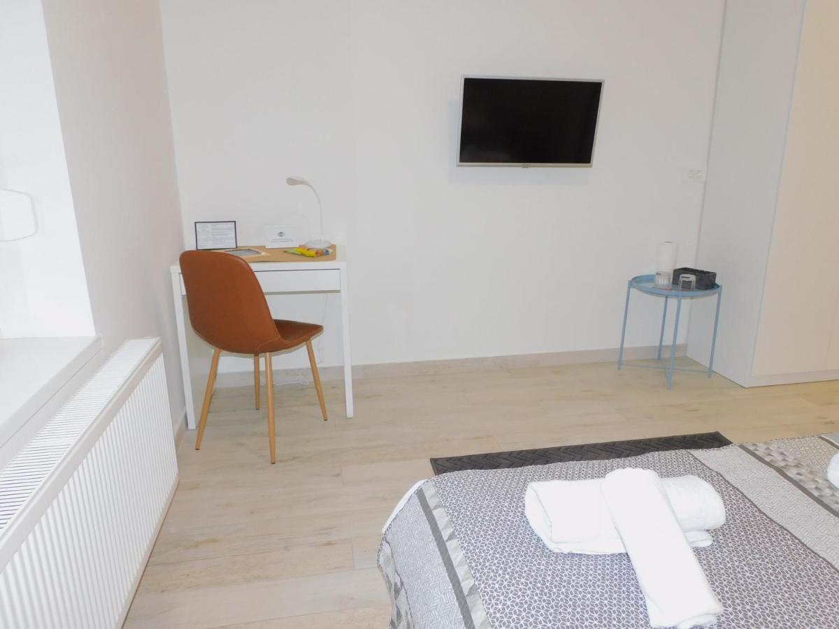 Room & 4 Studios - Modern Comfy Central - Free Netflix Zagreb Exterior foto