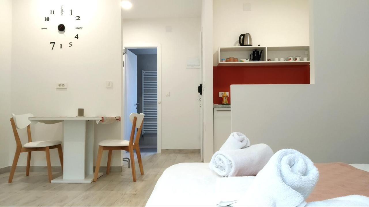 Room & 4 Studios - Modern Comfy Central - Free Netflix Zagreb Exterior foto