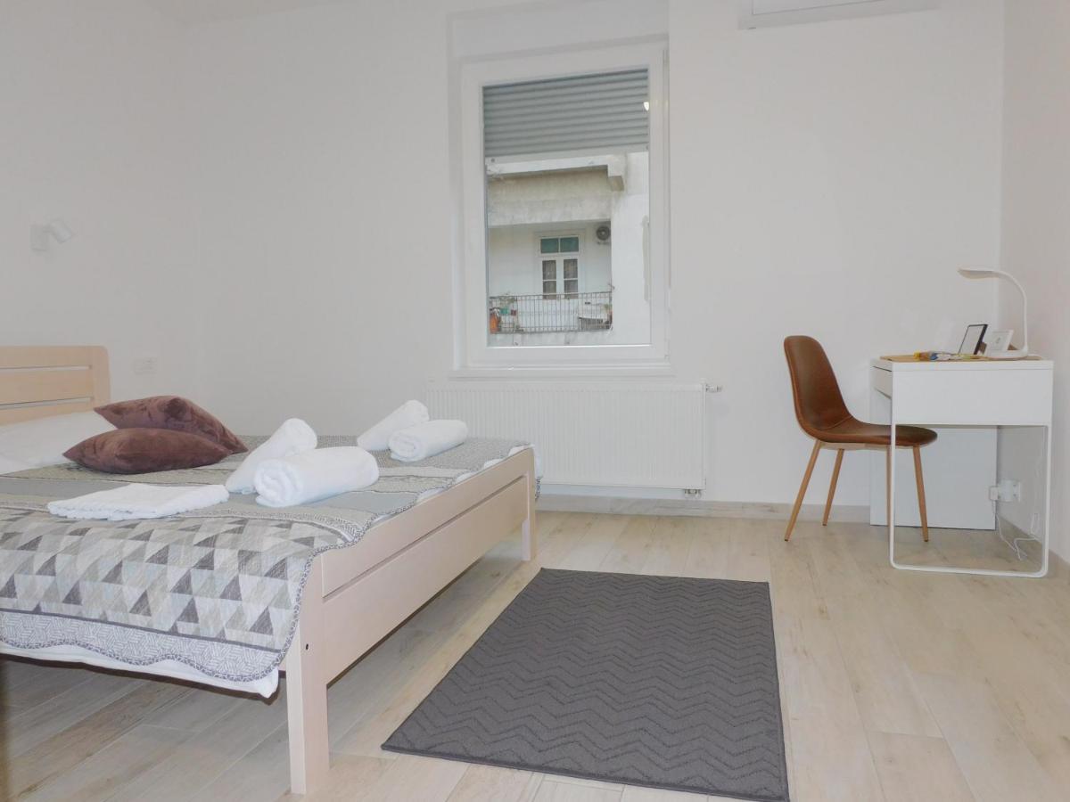Room & 4 Studios - Modern Comfy Central - Free Netflix Zagreb Exterior foto