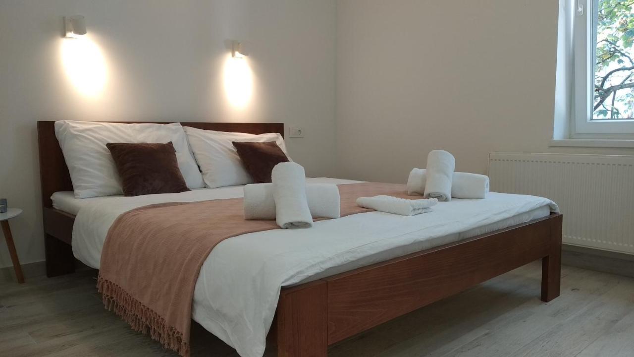 Room & 4 Studios - Modern Comfy Central - Free Netflix Zagreb Exterior foto
