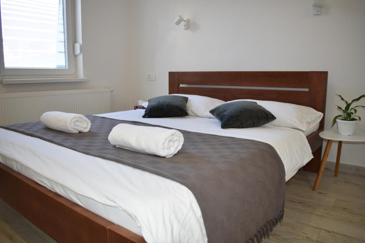 Room & 4 Studios - Modern Comfy Central - Free Netflix Zagreb Exterior foto