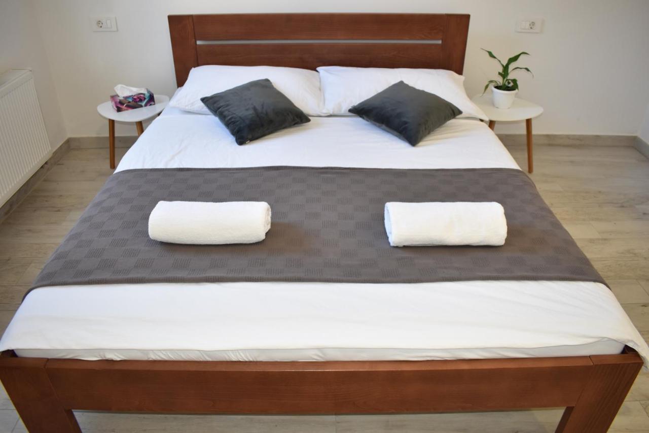Room & 4 Studios - Modern Comfy Central - Free Netflix Zagreb Exterior foto